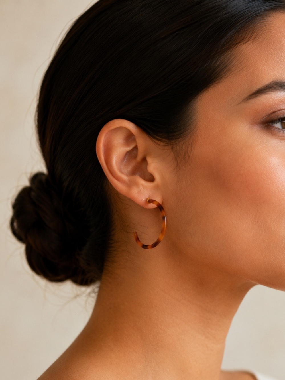NEW Tortoiseshell hoop earrings in a classic brown and amber pattern